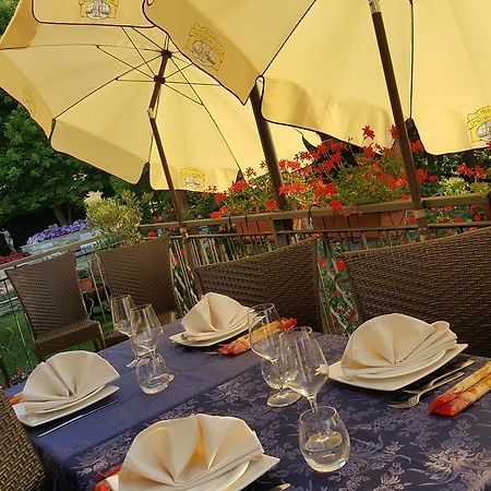 Ristorante Primula Bianca Varzi Exterior photo