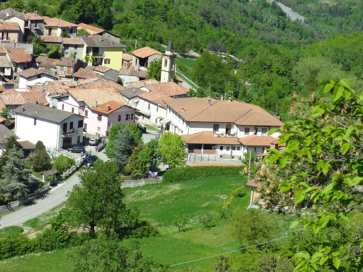 Ristorante Primula Bianca Varzi Exterior photo