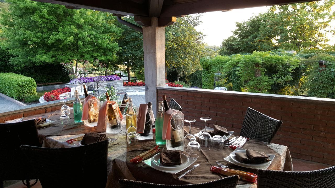 Ristorante Primula Bianca Varzi Exterior photo