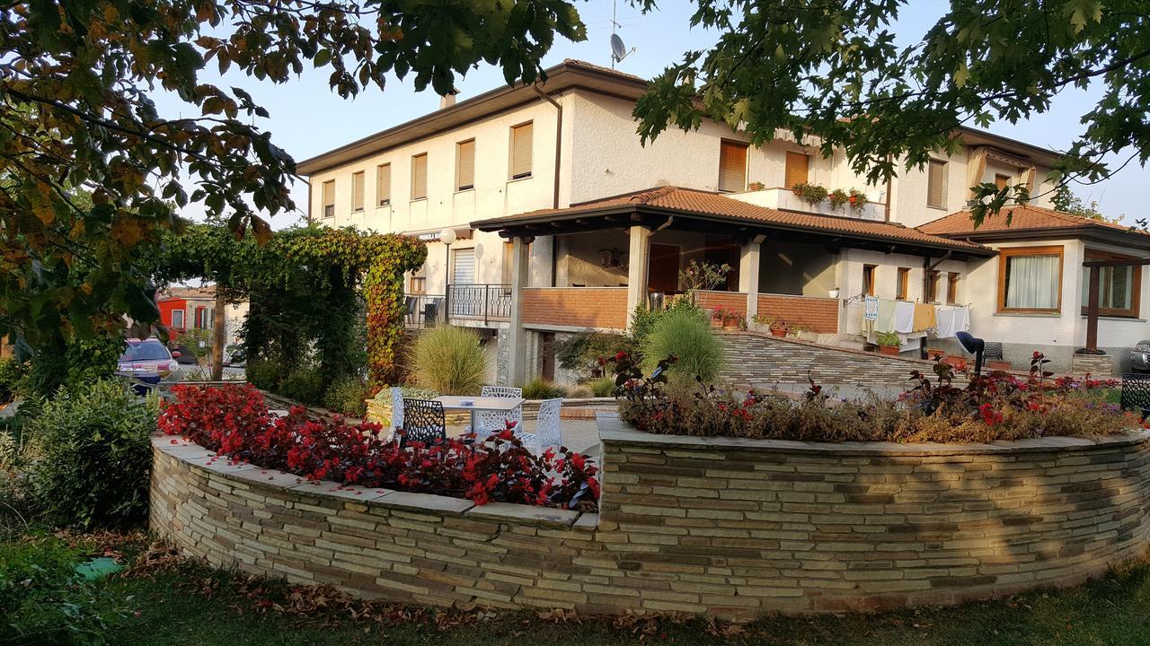Ristorante Primula Bianca Varzi Exterior photo